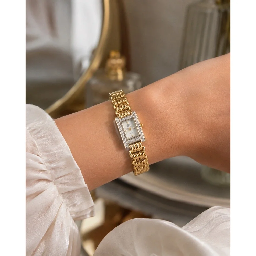 Elizabeth Taylor White Diamonds Watch Women Gold Rhinestone Quartz Jewelry